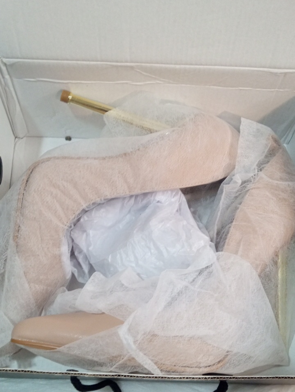FASHION NOVA STILETO HEELS - Picture 11 of 12